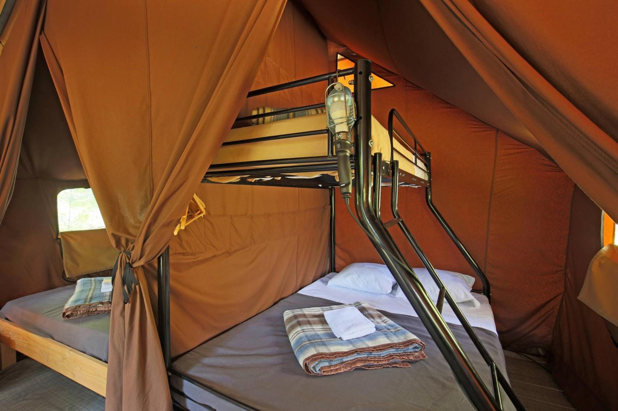 Huttopia Font Romeu Room photo